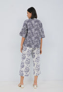 SAKURA さくら Navy 3/4 Sleeve Nyonya Top