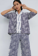 SAKURA さくら Navy 3/4 Sleeve Nyonya Top
