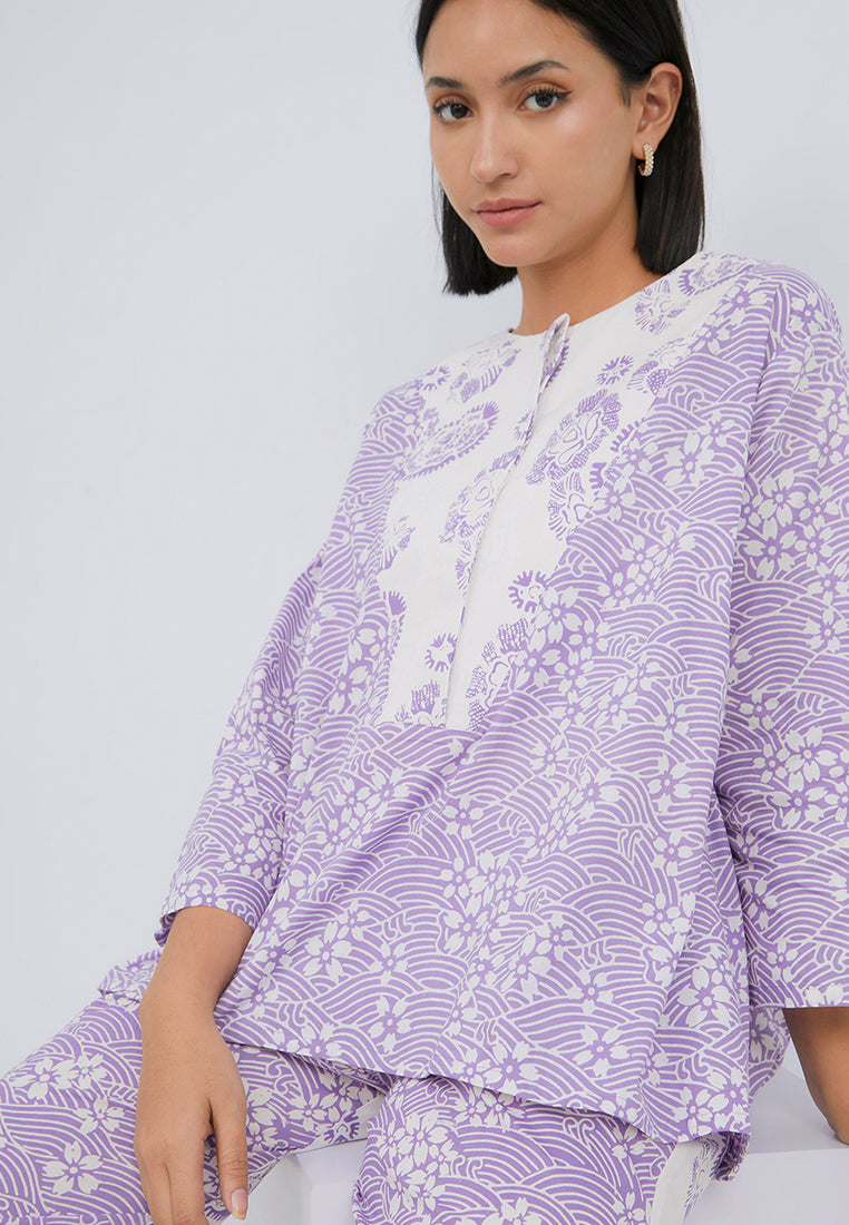 SAKURA さくら Lilac Trapeze Shirt