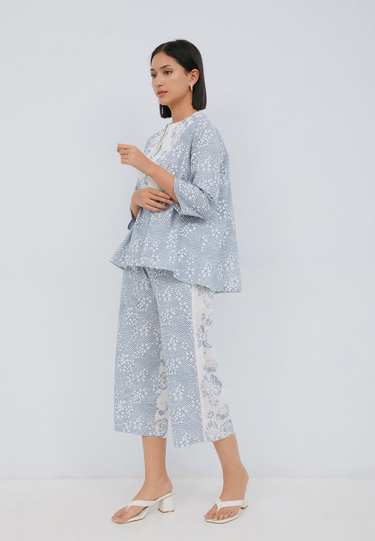 SAKURA さくら Grey Trapeze Shirt