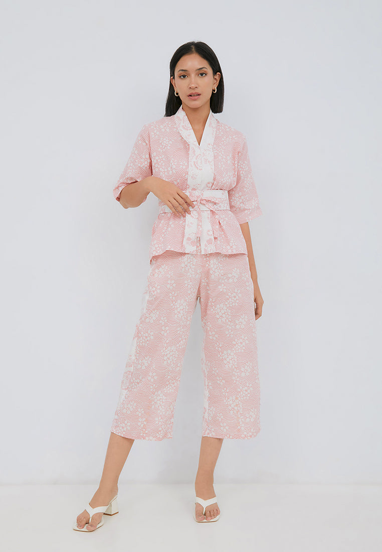 SAKURA さくら Blush 3/4 Sleeve Nyonya Top