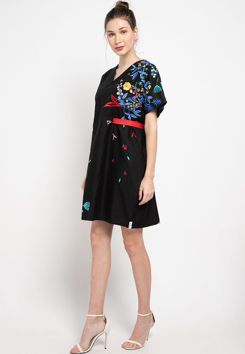 BLACK 花 HANA Embroidery Kimono Dress
