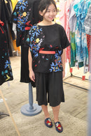 BLACK 花 HANA Embroidery Multiway Top
