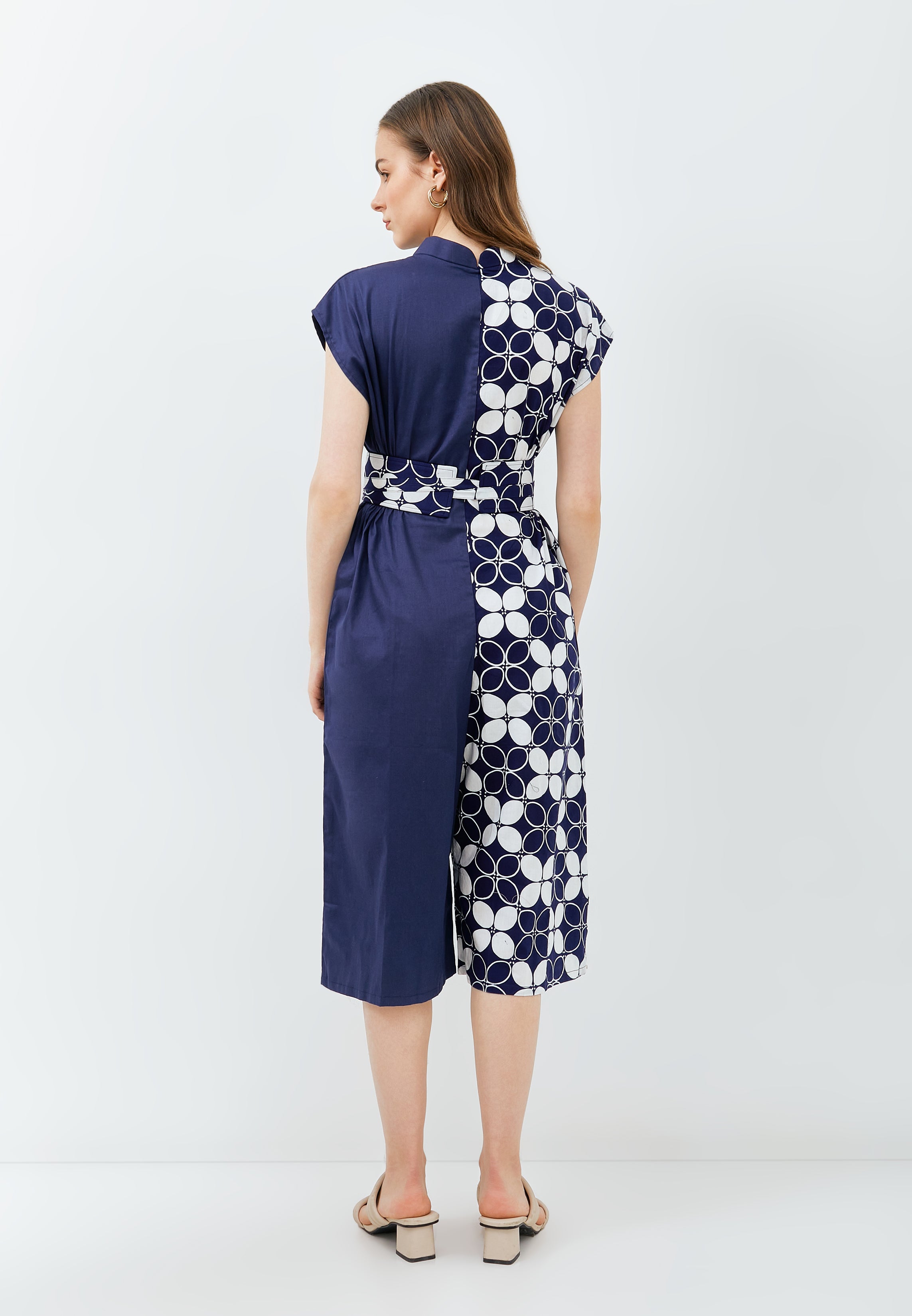 BUTTERFLY Batik Jumpsuit