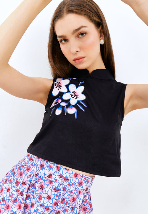 CHERRY BLOSSOM Embroidery Black Crop Top
