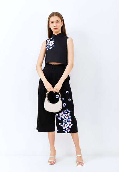 CHERRY BLOSSOM Embroidery Black Crop Top