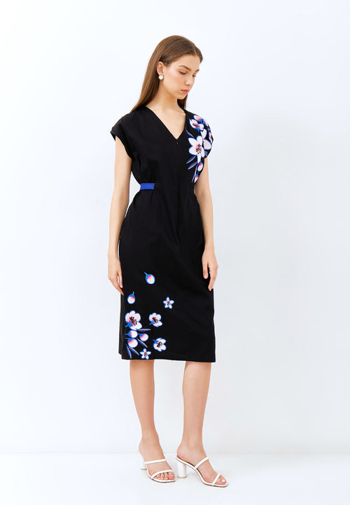 CHERRY BLOSSOM Embroidery Black Kimono Straight