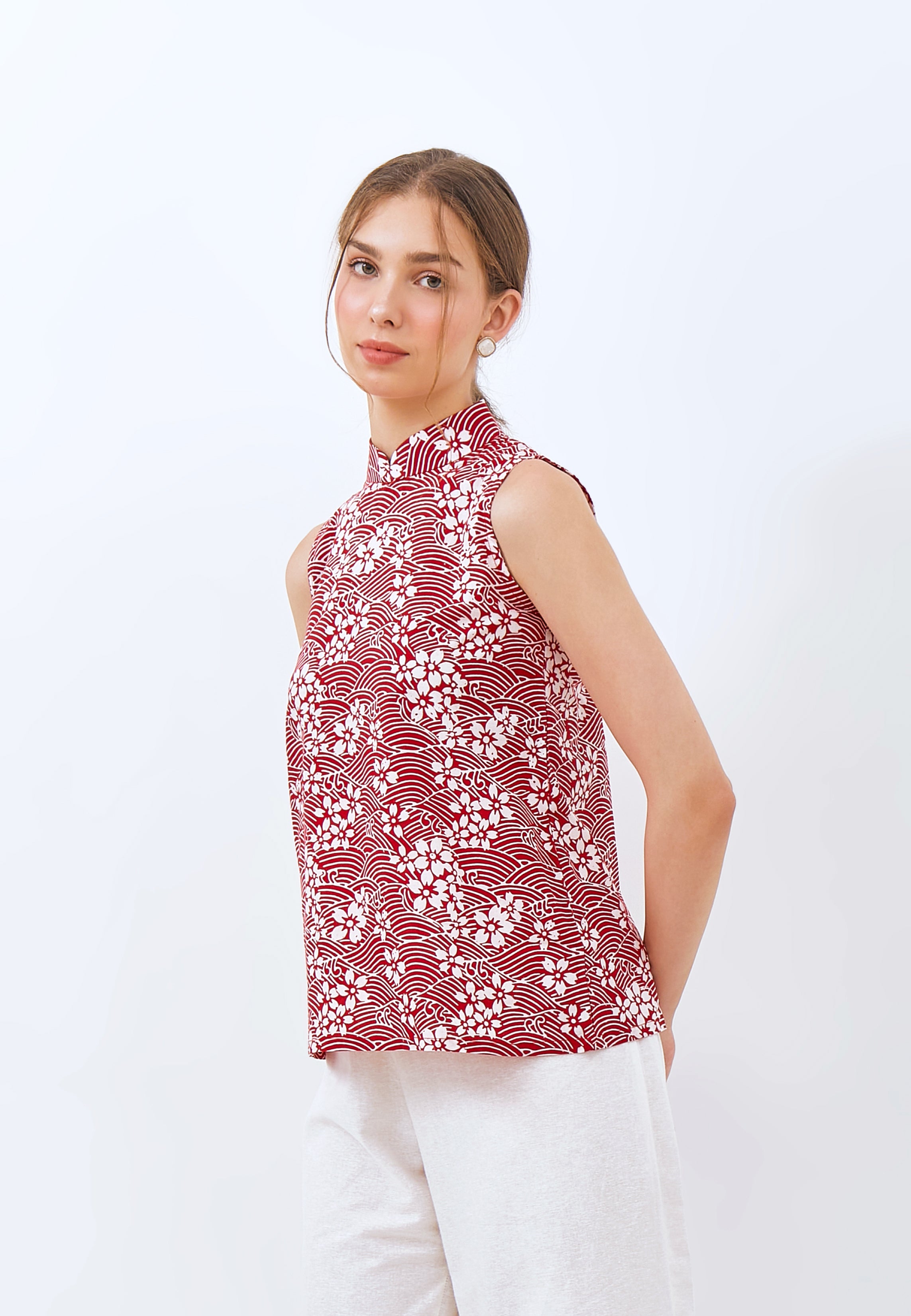SAKURA さくら Red Batik Cheongsam Top