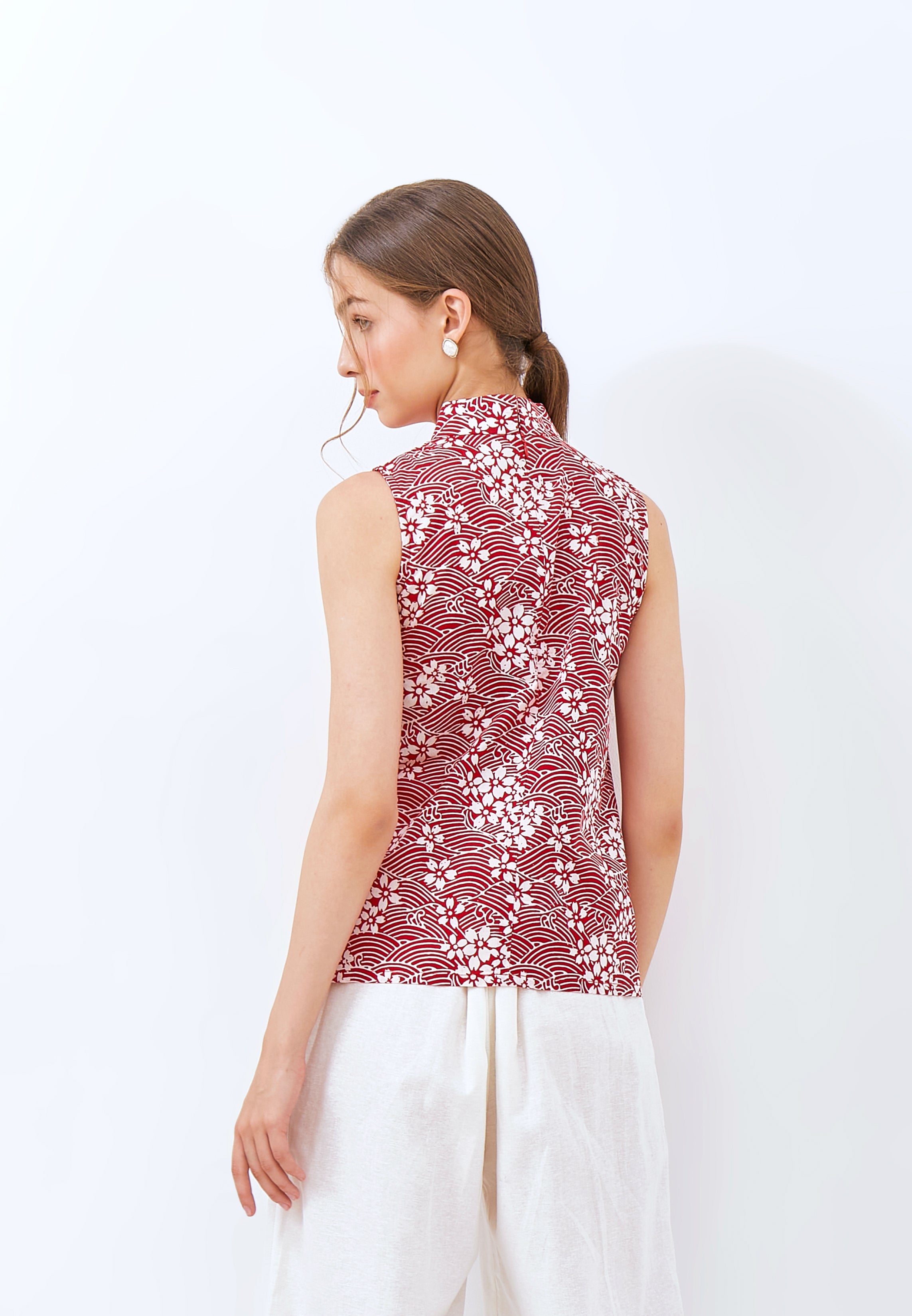 SAKURA さくら Red Batik Cheongsam Top