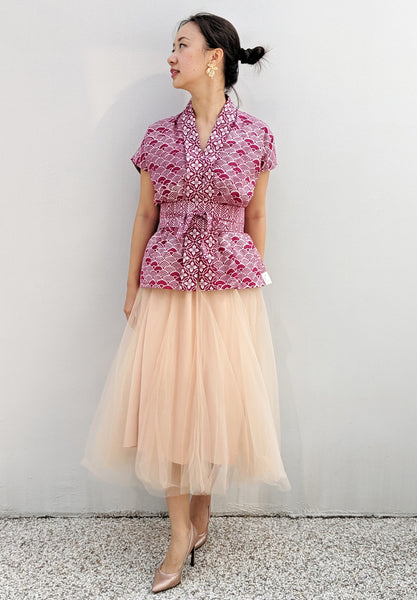 SEIGAIHA せいがいは Batik Nyonya Cap Sleeve Top Burgundy