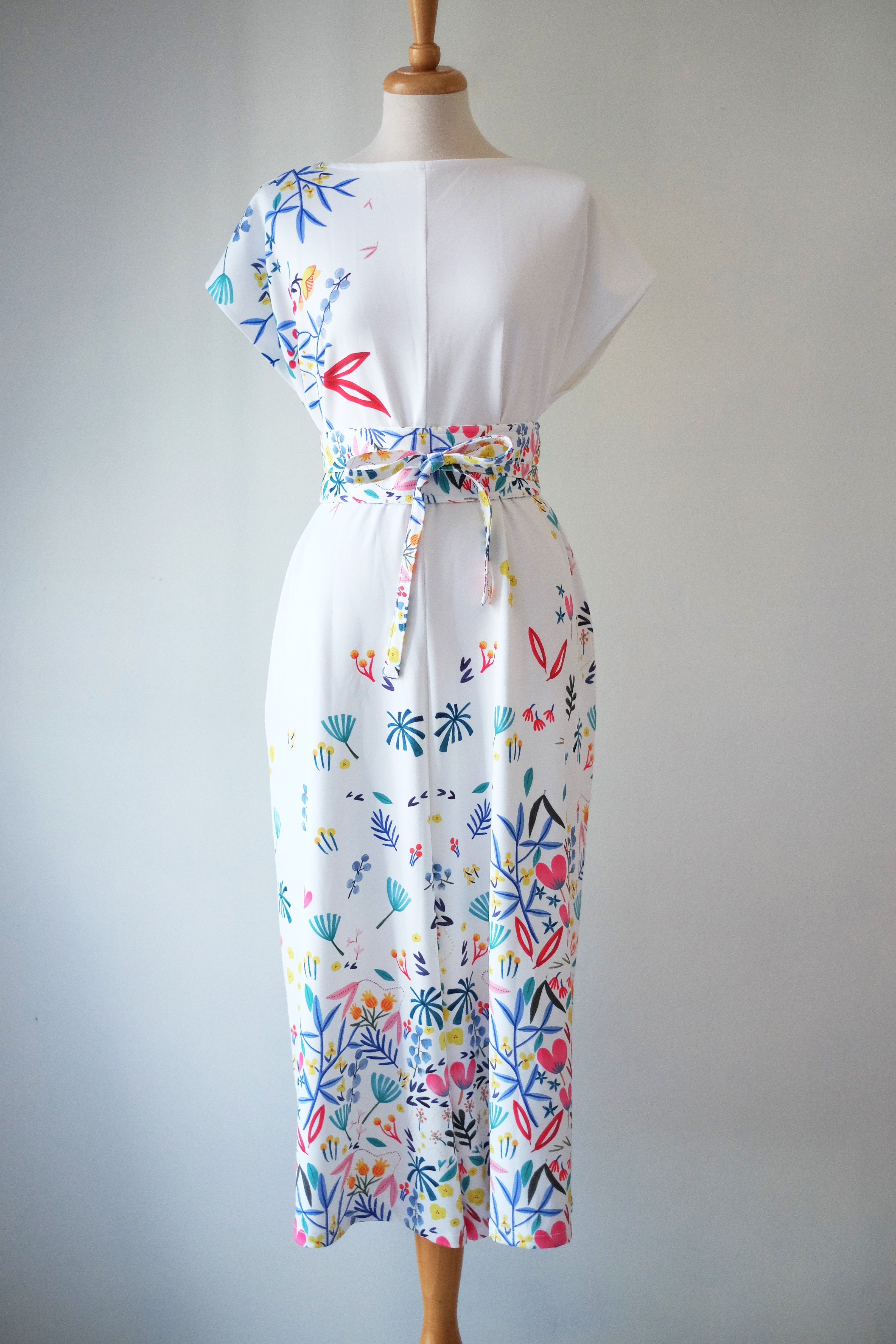 WHITE HANA Obi Belt